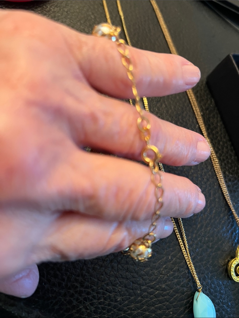 Jewelry Bundle for women and girls - Picture 6 of 10